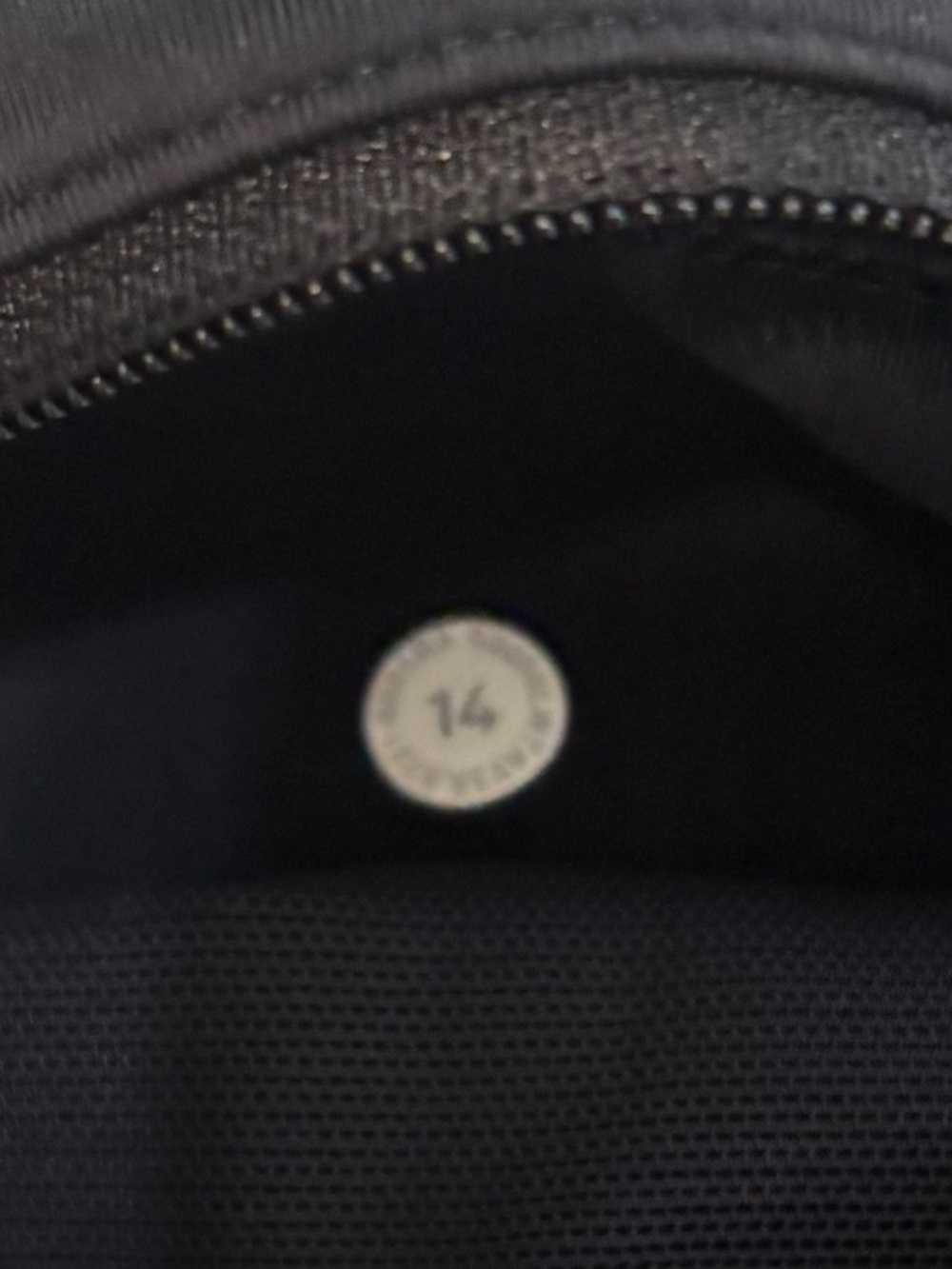 lululemon speed up shorts high rise 2.5” 14 - Picture 3 of 3